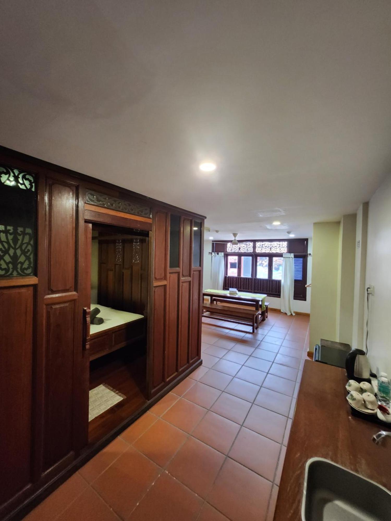 Uptown Eco Hotel Куала-Тренгану Экстерьер фото